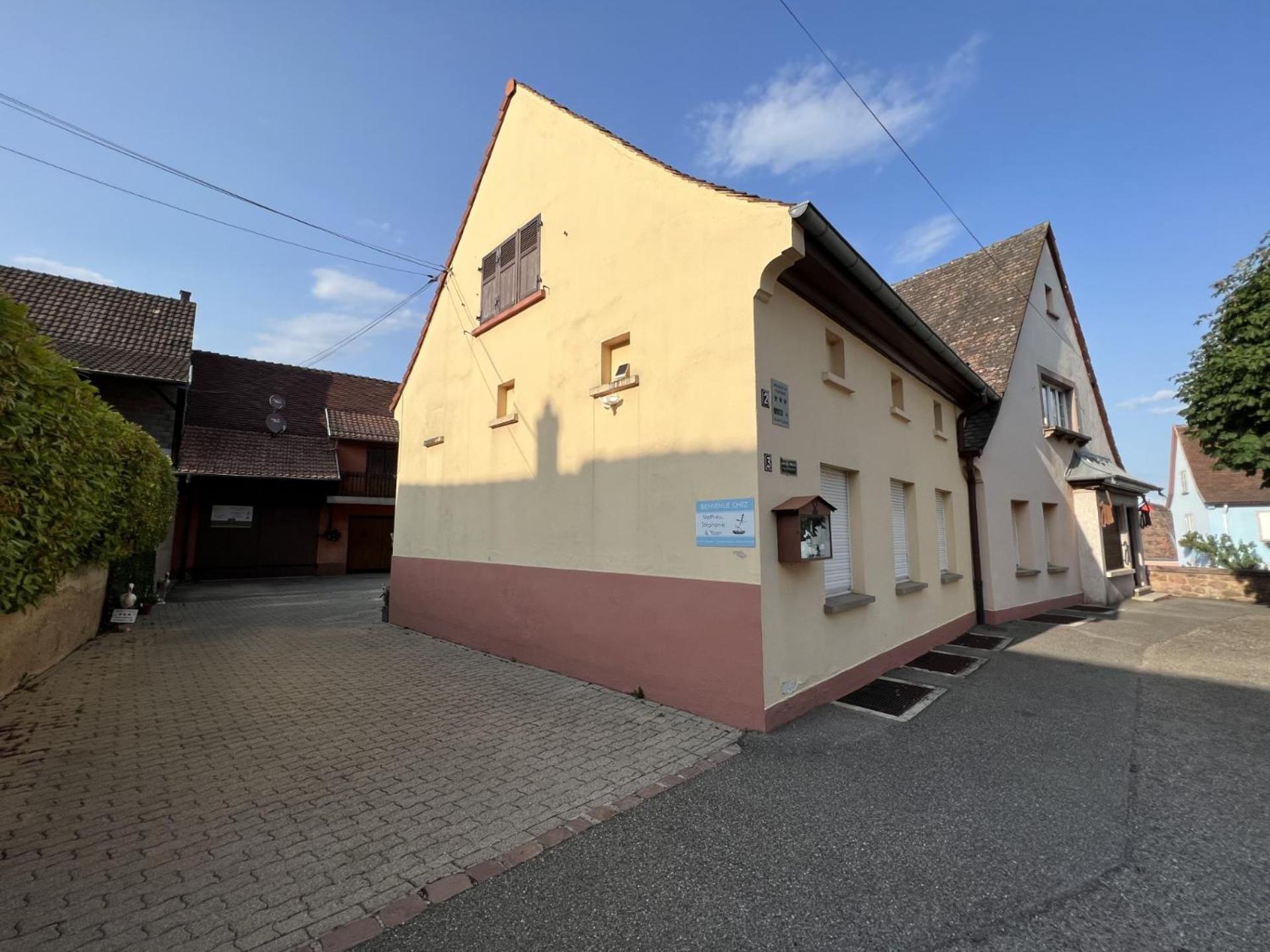 Gite Des 5 Cigognes Rouge Mittelwihr Exterior photo