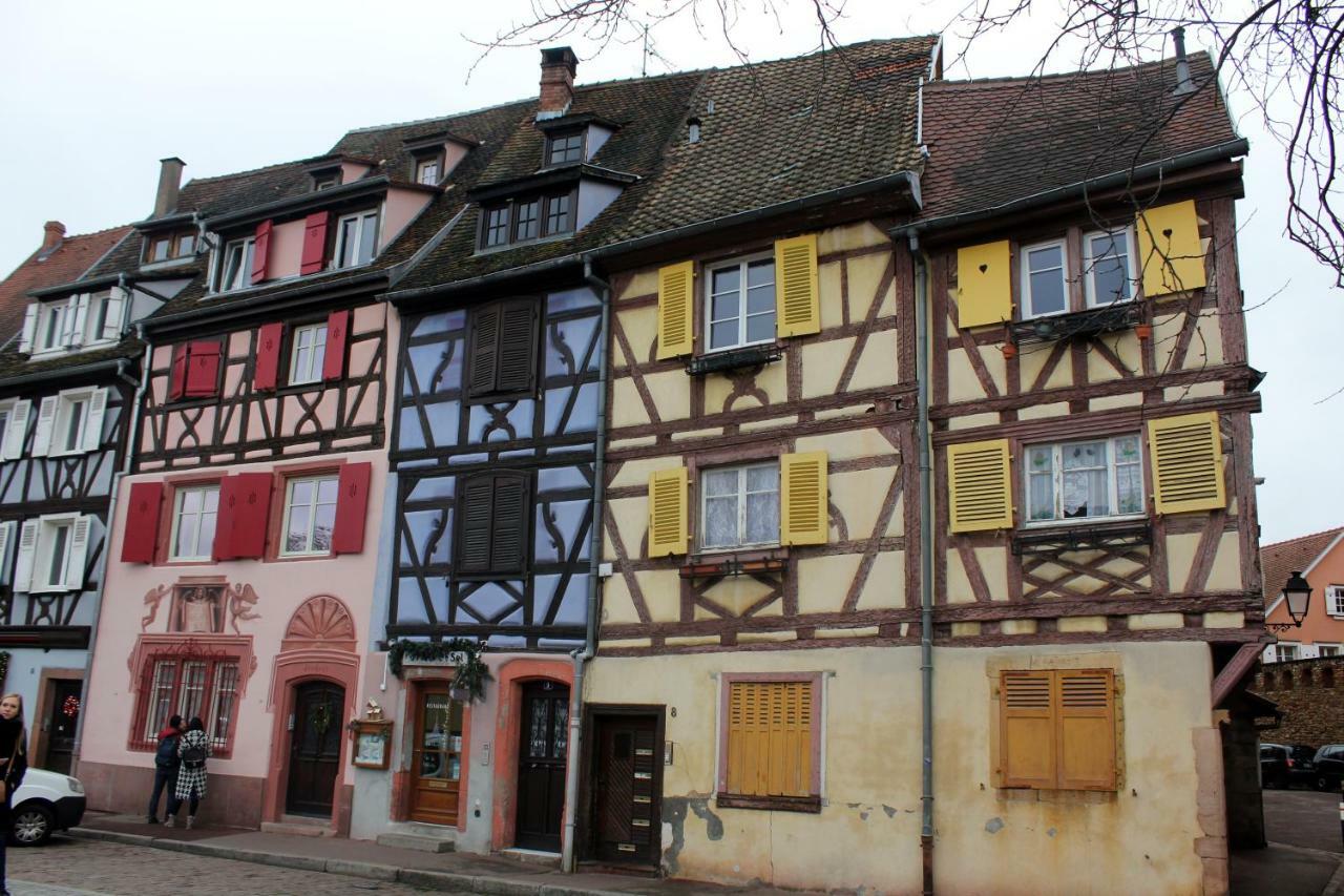 Gite Des 5 Cigognes Rouge Mittelwihr Exterior photo
